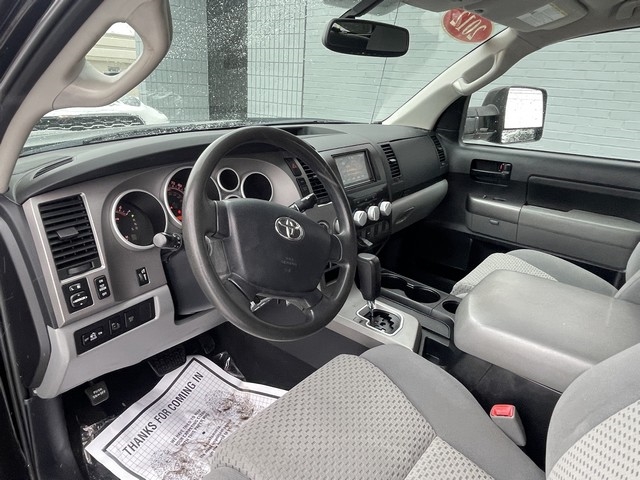 Toyota Tundra 4WD Truck  2012