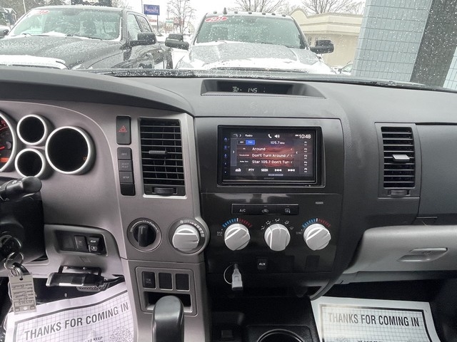 Toyota Tundra 4WD Truck  2012