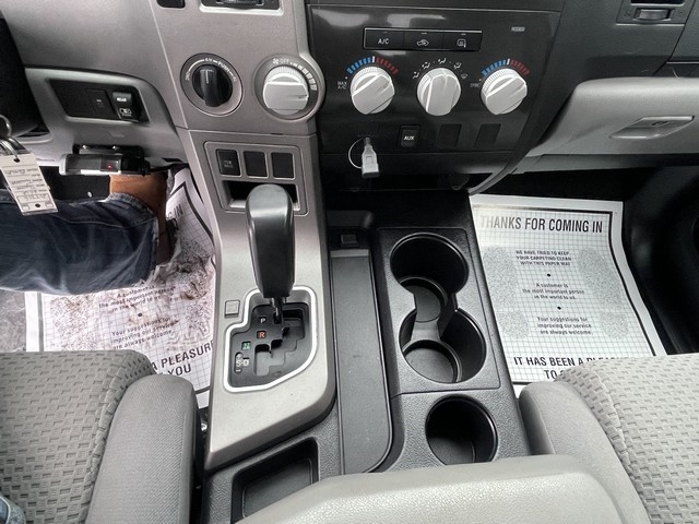 Toyota Tundra 4WD Truck  2012