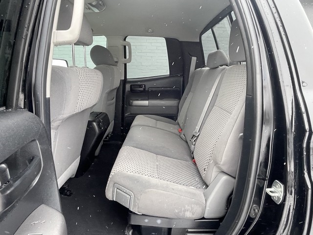 Toyota Tundra 4WD Truck  2012