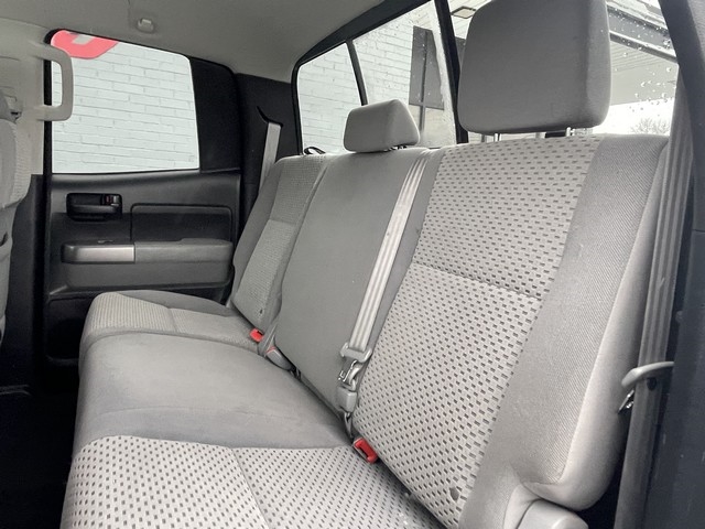 Toyota Tundra 4WD Truck  2012