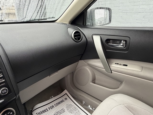 Nissan Rogue Select S 4D SUV AWD 2015