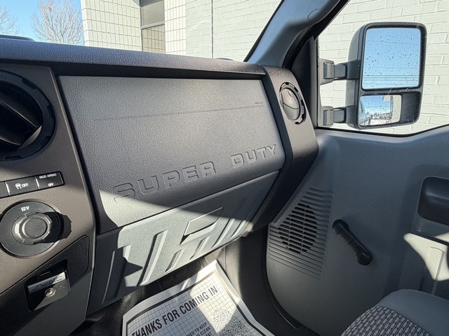 Ford Super Duty F-250 SRW  2015