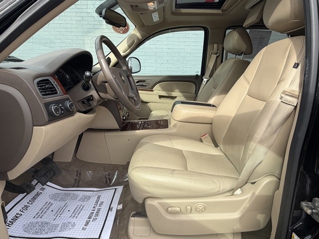 Chevrolet Tahoe  2014