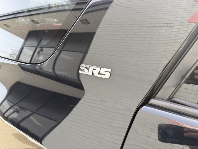 Toyota 4Runner 4WD 4dr V6 SR5 (Natl) 2010