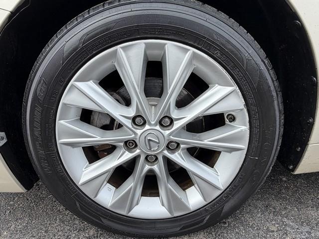 Lexus ES 300h 4dr Sdn Hybrid 2013