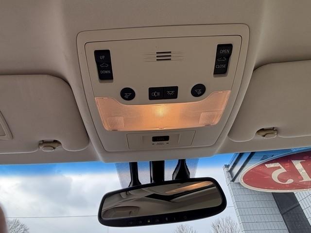 Lexus ES 300h 4dr Sdn Hybrid 2013