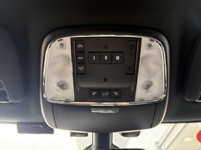 Jeep Grand Cherokee  2019