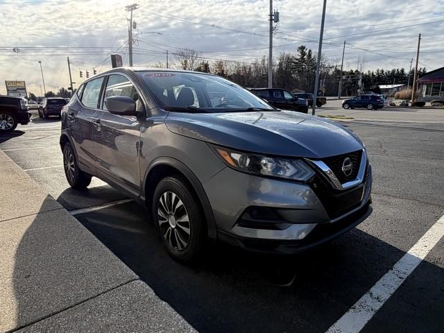 Nissan Rogue Sport  2020