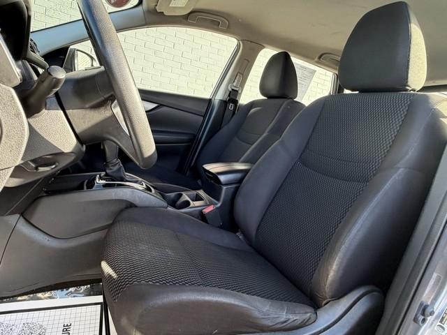 Nissan Rogue Sport  2020