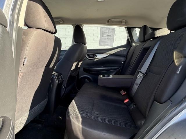 Nissan Rogue Sport  2020