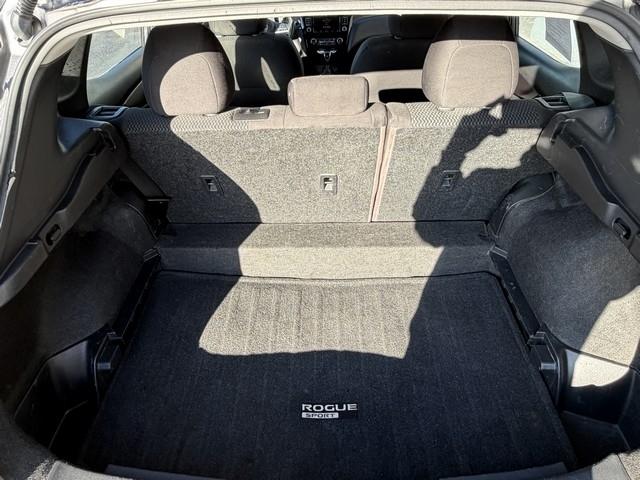 Nissan Rogue Sport  2020