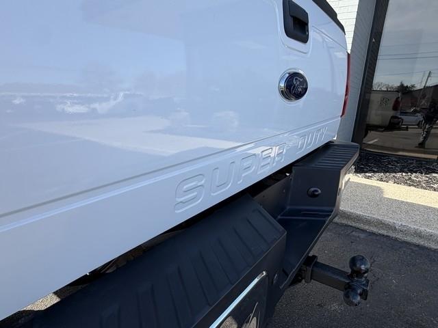 Ford Super Duty F-350 SRW  2016