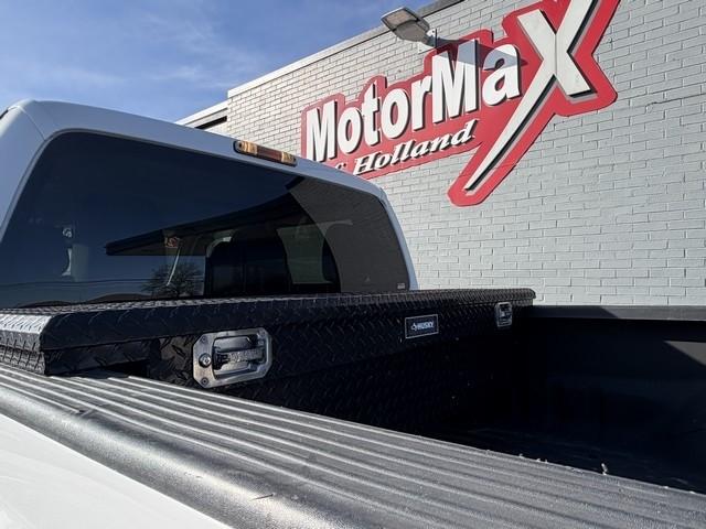 Ford Super Duty F-350 SRW  2016