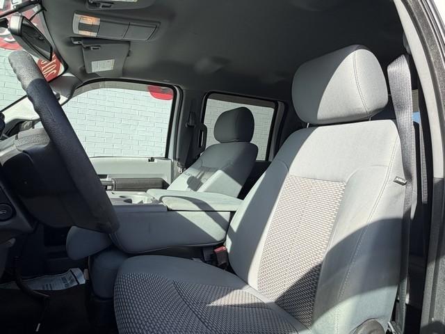 Ford Super Duty F-350 SRW  2016