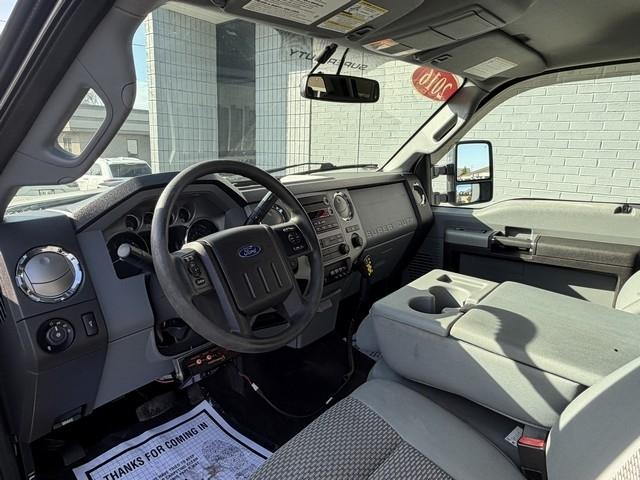 Ford Super Duty F-350 SRW  2016