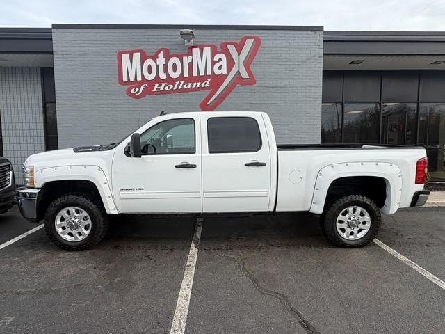 White 2013 Chevrolet Silverado 3500HD LT Crew Cab 4WD Pickup Truck Four-Wheel Drive Automatic