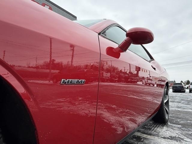 Dodge Challenger  2016