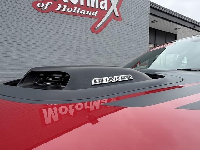 Dodge Challenger  2016