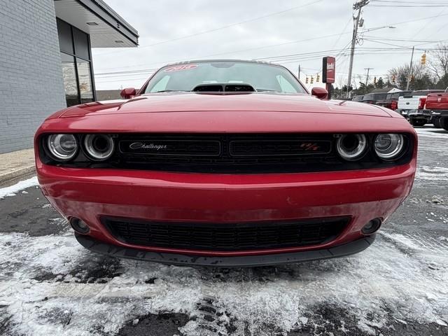 Dodge Challenger  2016