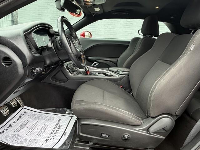 Dodge Challenger  2016