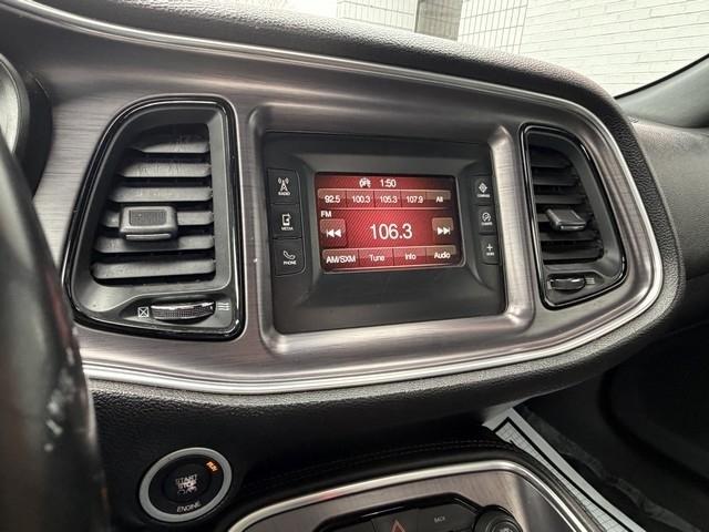 Dodge Challenger  2016