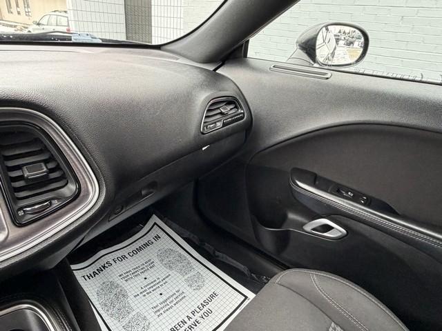 Dodge Challenger  2016