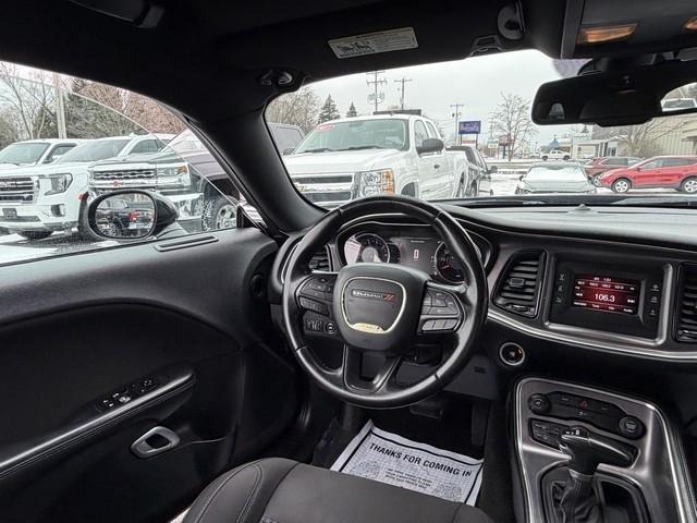 Dodge Challenger SXT 2D Coupe 2016