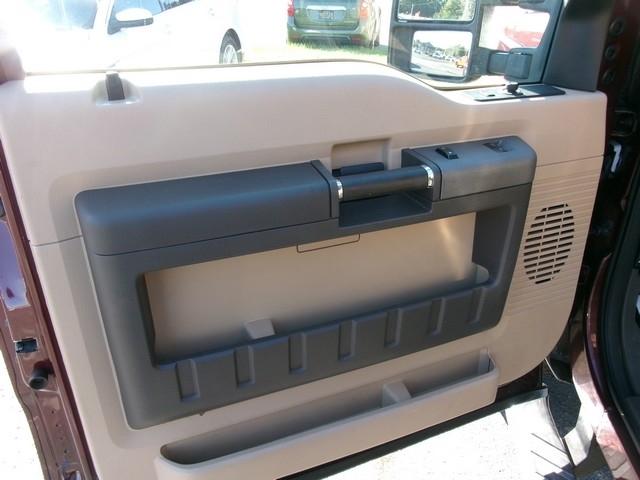 Ford Super Duty F-250 SRW  2011