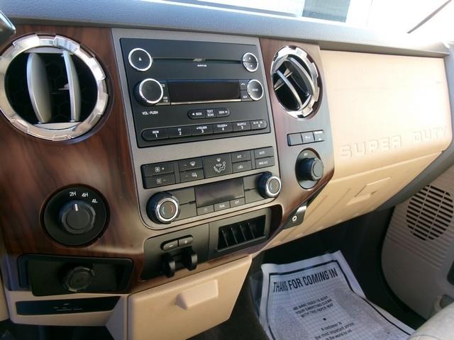 Ford Super Duty F-250 SRW  2011