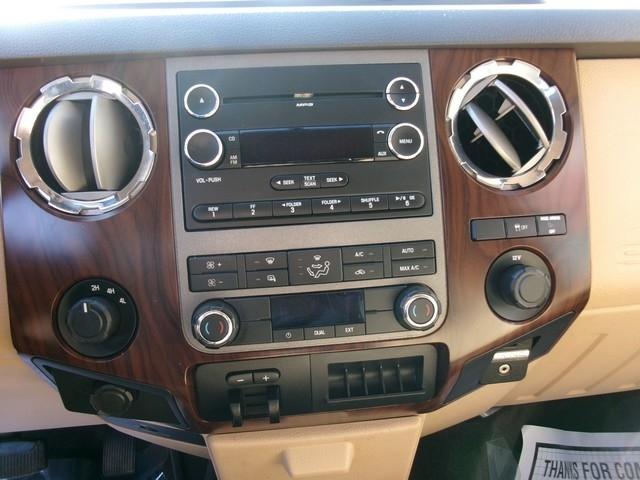 Ford Super Duty F-250 SRW  2011