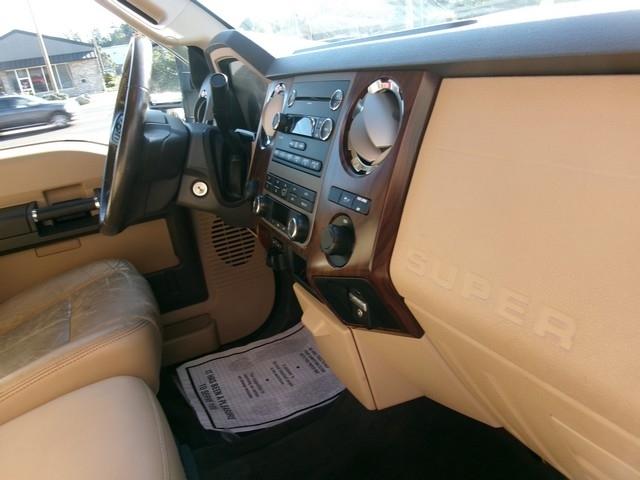 Ford Super Duty F-250 SRW  2011