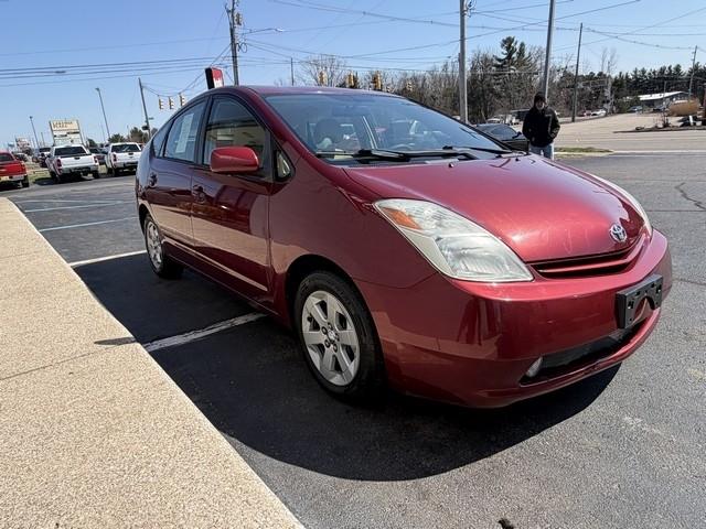 Toyota Prius 4D Hatchback 2004