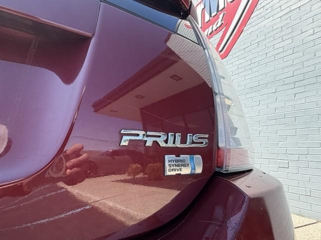Toyota Prius 4D Hatchback 2004