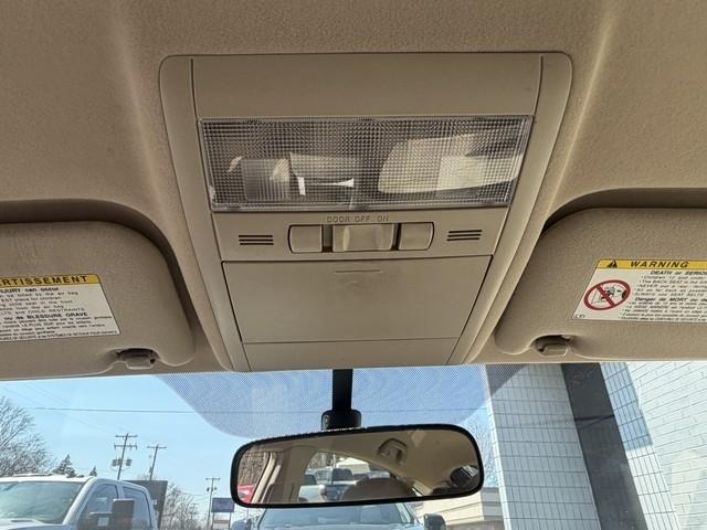 Toyota Prius 4D Hatchback 2004