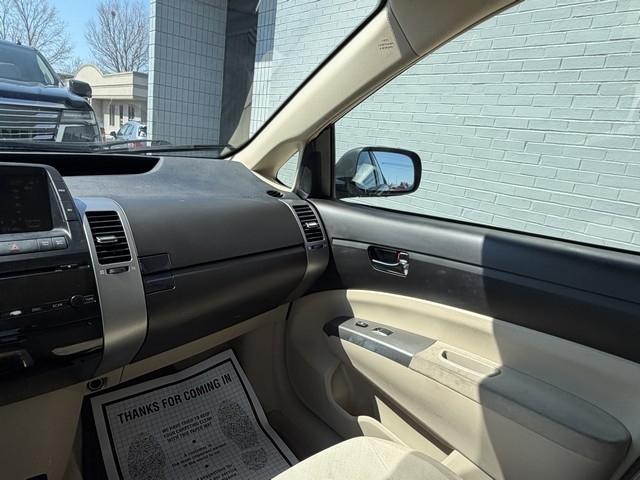 Toyota Prius 4D Hatchback 2004