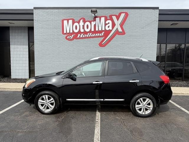 2012 Nissan Rogue FWD 4dr SV