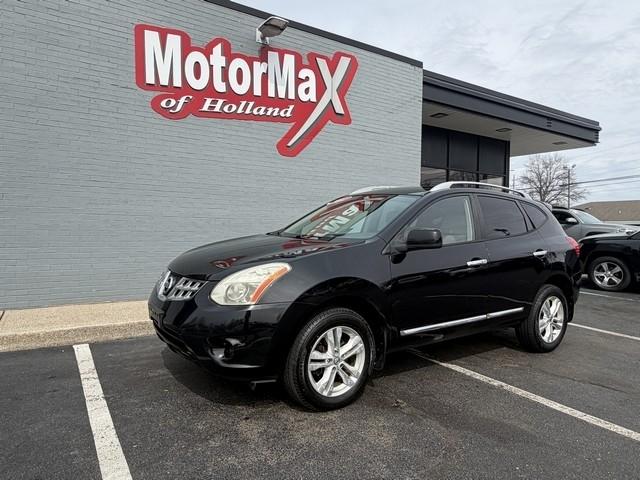 Nissan Rogue FWD 4dr SV 2012