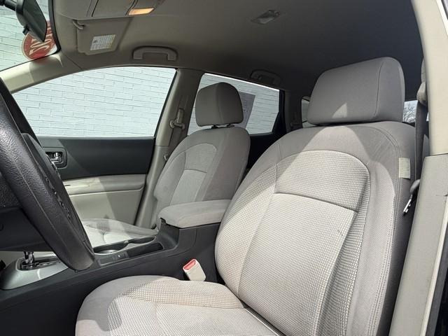 Nissan Rogue FWD 4dr SV 2012