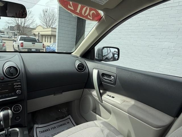 Nissan Rogue FWD 4dr SV 2012