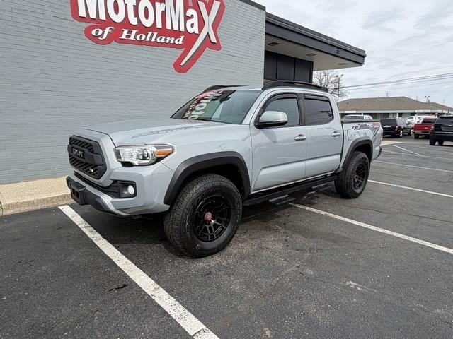 Toyota Tacoma 4WD  2019