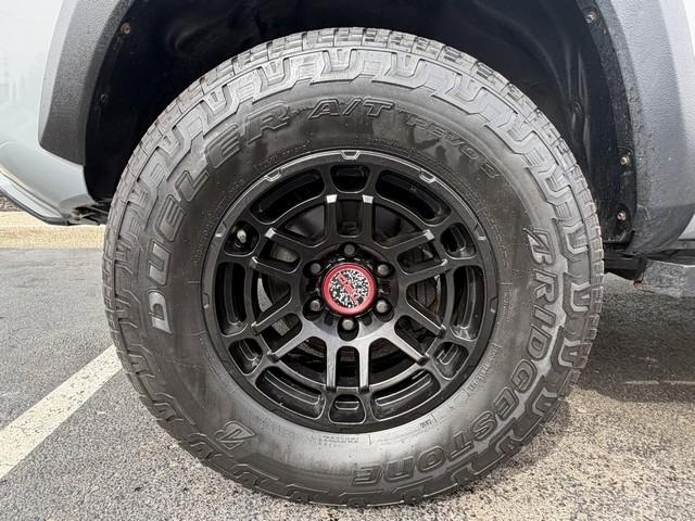 Toyota Tacoma 4WD  2019