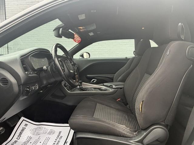 Dodge Challenger SXT Coupe 2019