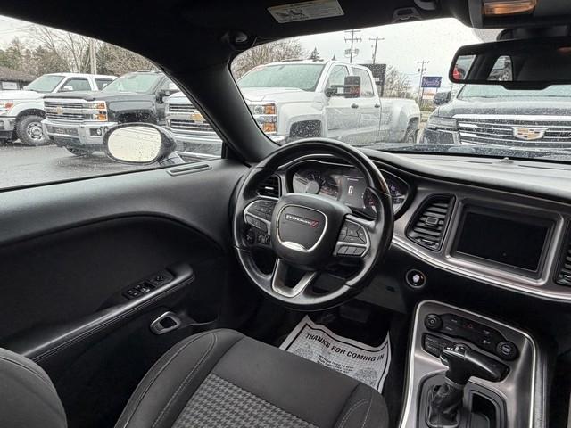 Dodge Challenger SXT Coupe 2019