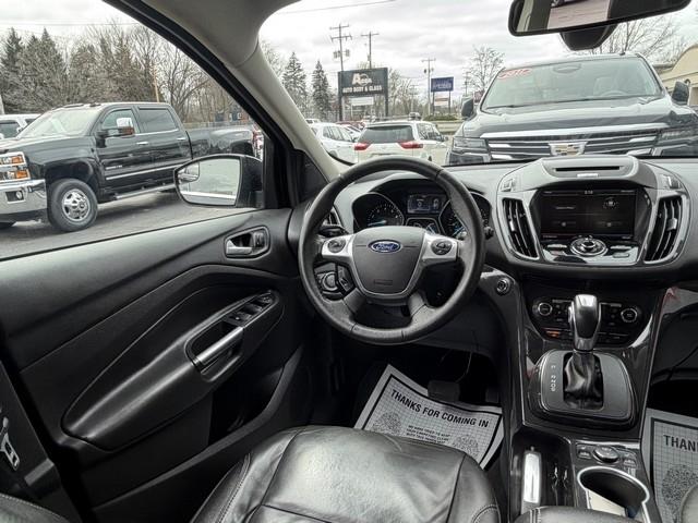 Ford Escape  2015