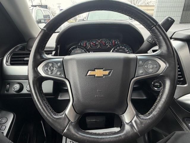 Chevrolet Suburban  2016