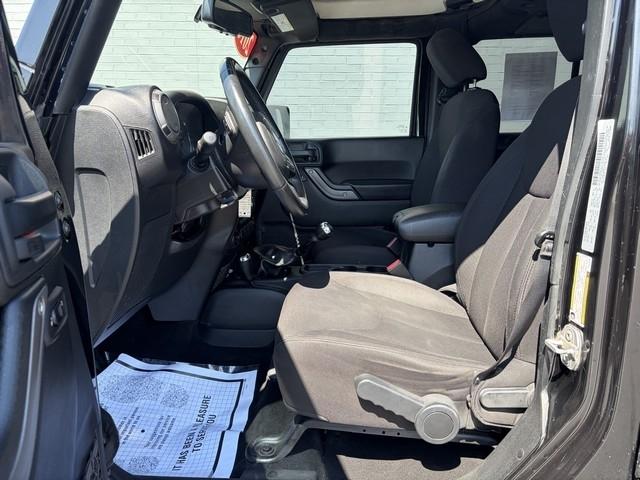 Jeep Wrangler Unlimited  2016