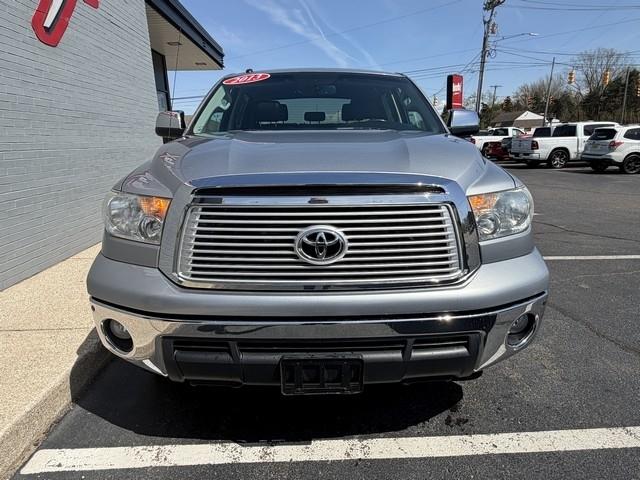 Toyota Tundra 4WD Truck  2013