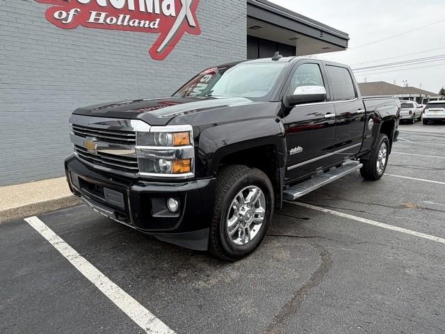 Chevrolet Silverado 2500HD Built After Aug 14  2015