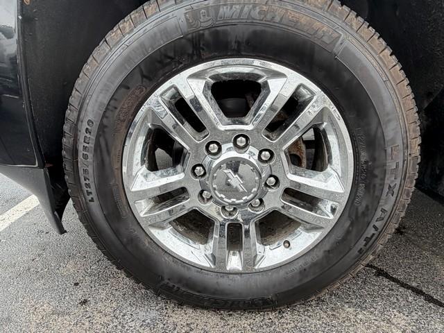 Chevrolet Silverado 2500HD Built After Aug 14  2015